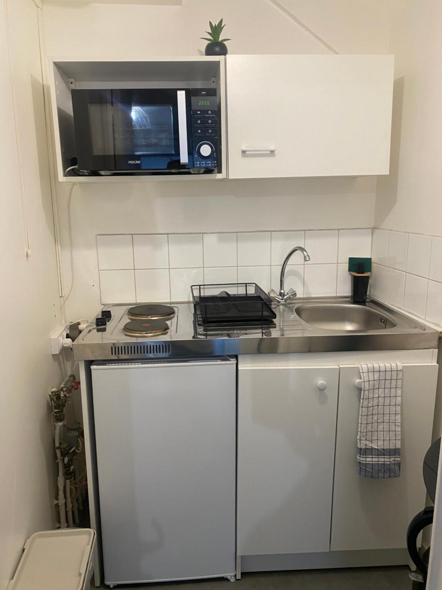 Chambre Privee Sdb Kitchenette Proche De Paris Saint-Ouen  Zewnętrze zdjęcie