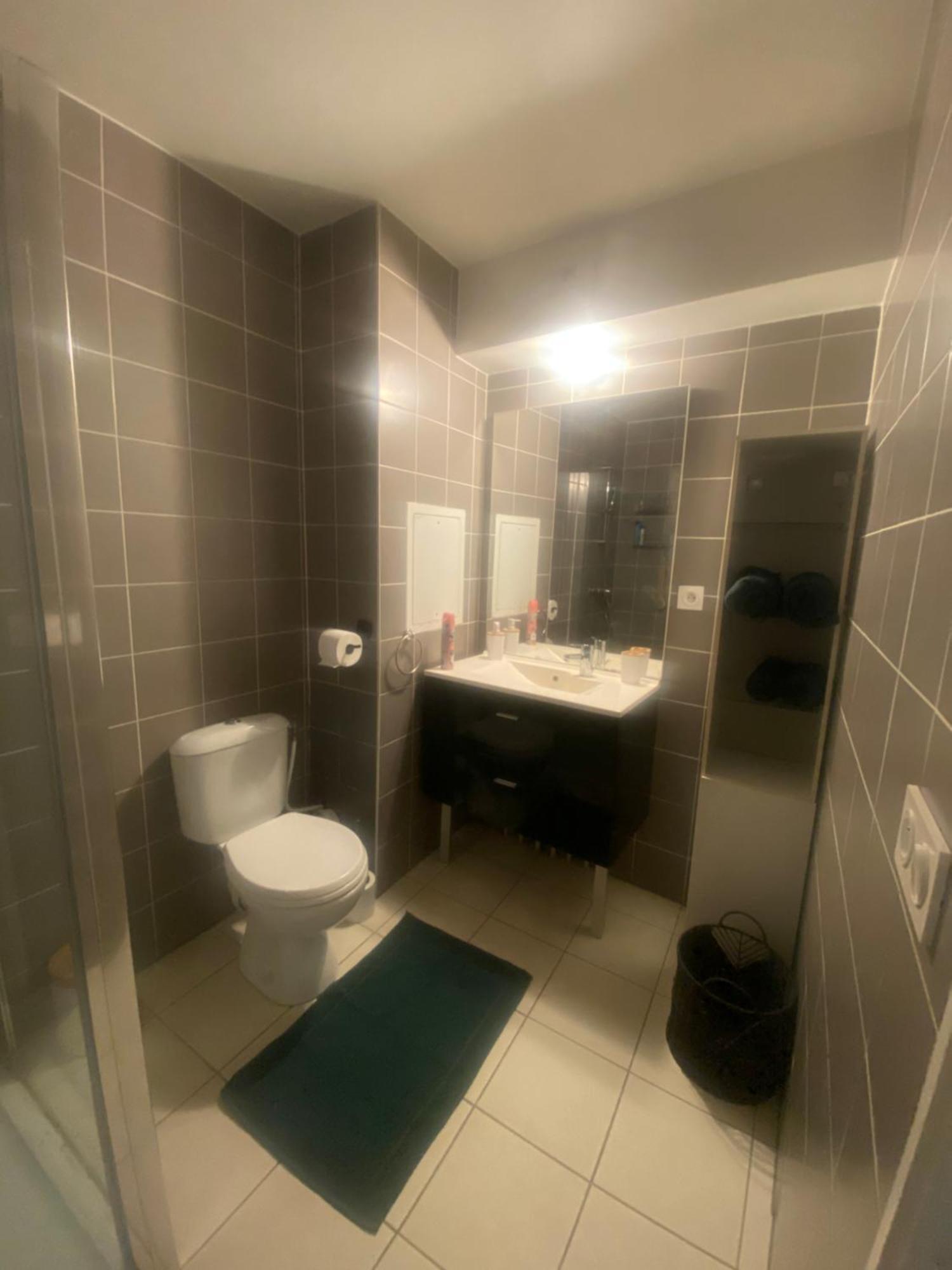 Chambre Privee Sdb Kitchenette Proche De Paris Saint-Ouen  Zewnętrze zdjęcie